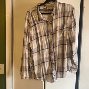 Aerie flannel, never worn, size large